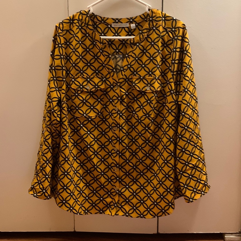 Notations Gold Geometric Print Button Down 3/4 Sleeve Blouse